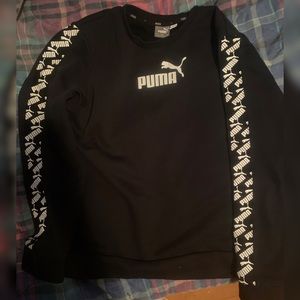 PUMA sweatshirt